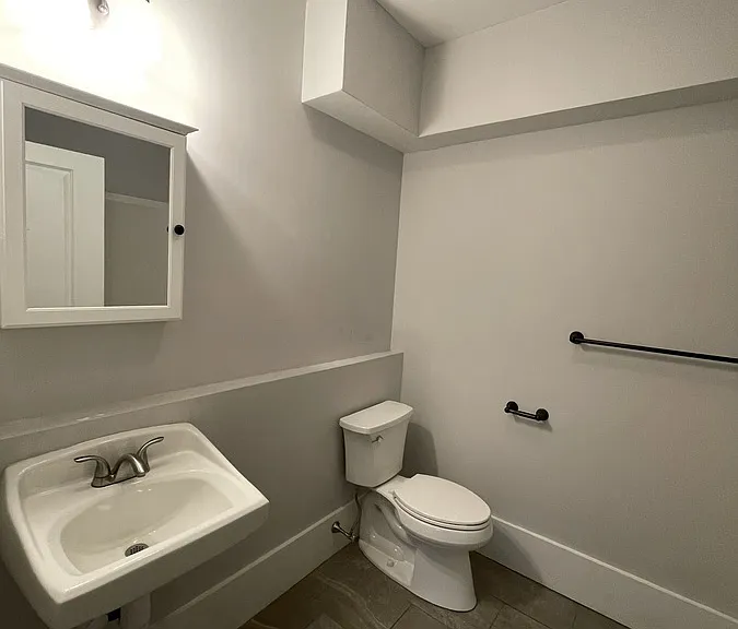 56 New Rochester Rd #101 — Photo 7