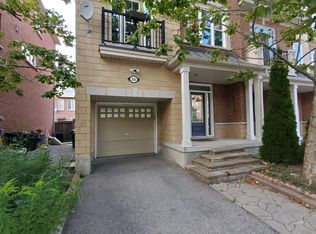 26 Yates Ave, Toronto, ON M1L 0C8