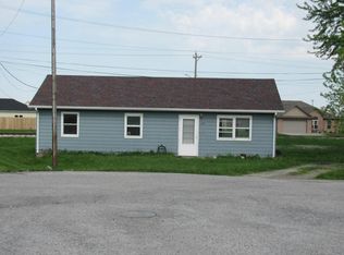 419 Southwest Cir, Centralia, MO 65240