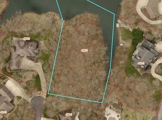 4220 S Lake Ct, Decatur, IL 62521