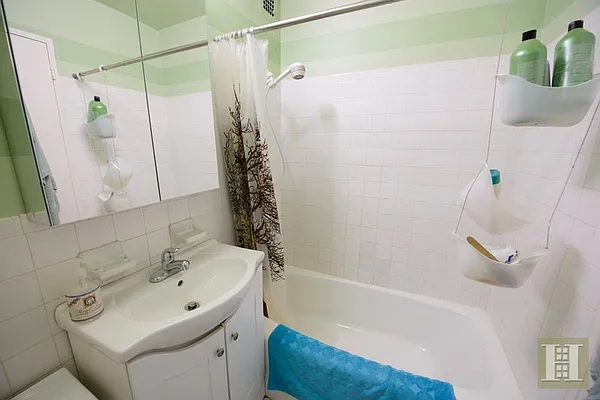 Rented by Halstead Real Estate | media 6