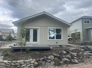 261 Talent Ave #C, Talent, OR 97540