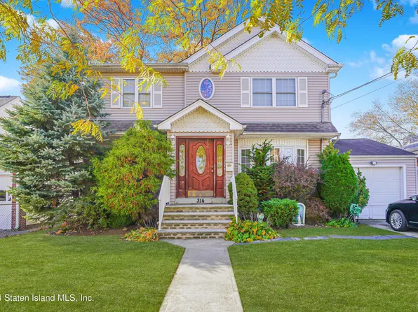 314 Montreal Ave, Staten Island, NY 10306