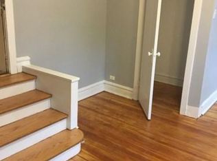 510 W Surf St APT B, Chicago, IL 60657