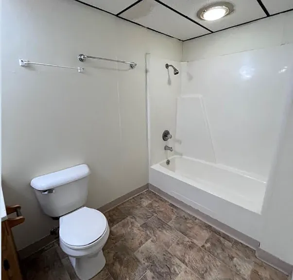 148 S River St #4 — Photo 9