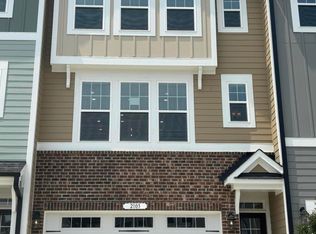 10014 Secluded Garden Dr #185, Apex, NC 27523
