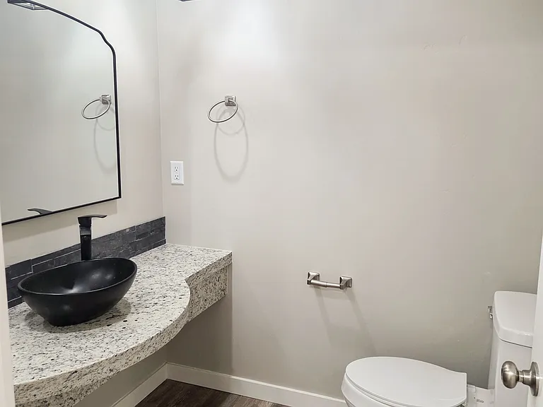 2965 N Maple Grove Rd — Photo 6