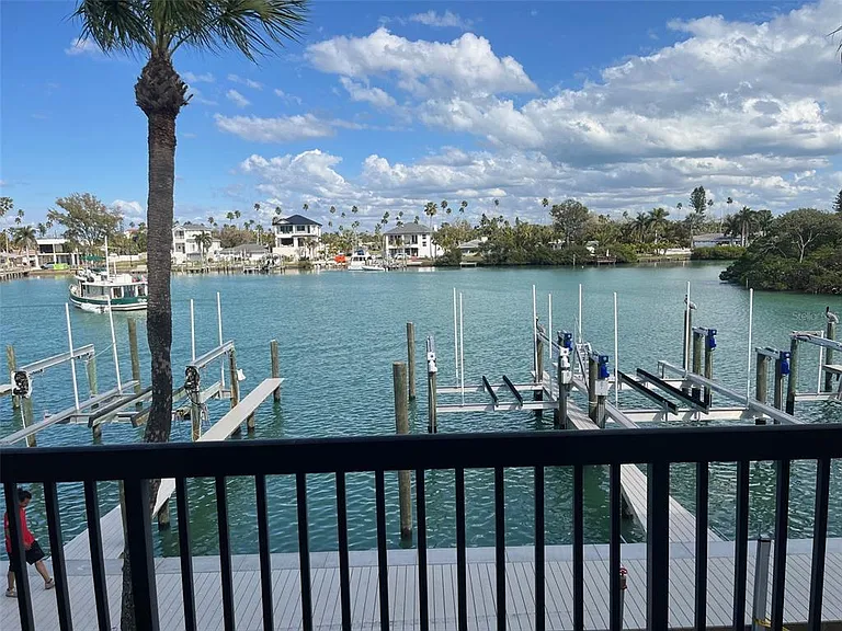 3111 Pass A Grille Way #109R — Photo 21