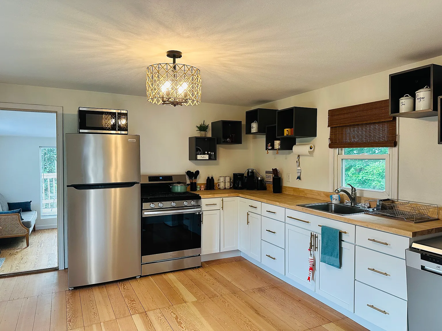 18701 N Miller Lake Ln — Photo 4