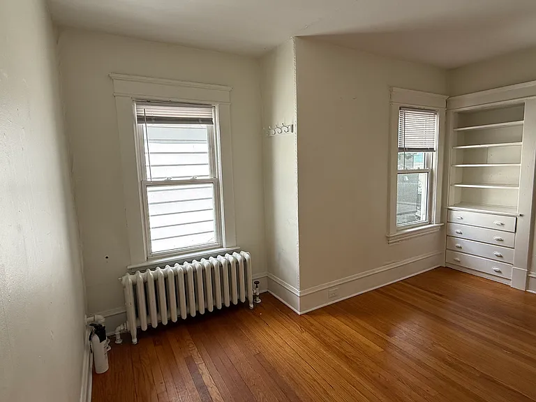 52 Isham St #2 — Photo 6
