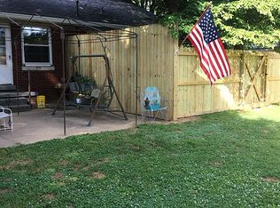 232 Springwood Dr, Henderson, KY 42420