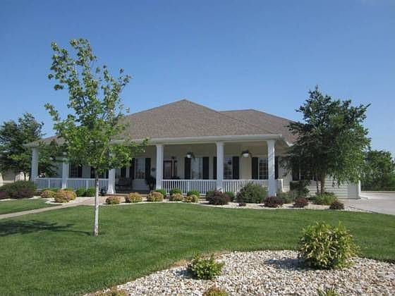 1st image of 2310 Heartland Dr