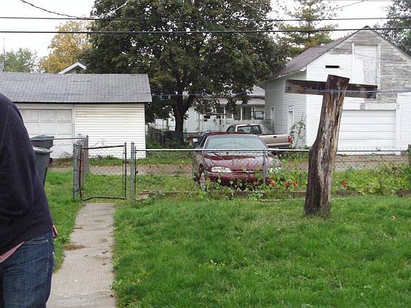 Alley Parking