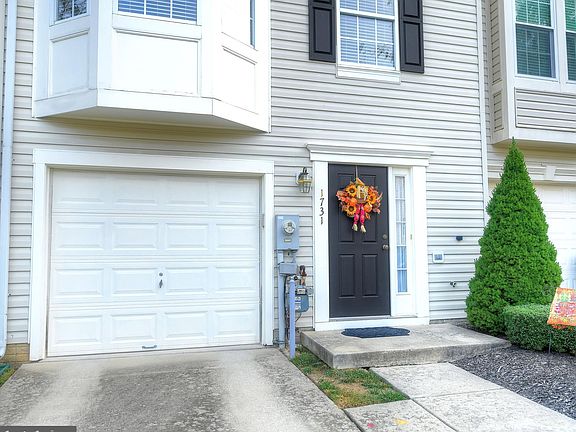 2nd image of 1731 Chrisara Ct