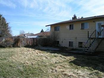 3rd image of 1440 Fairmont Dr