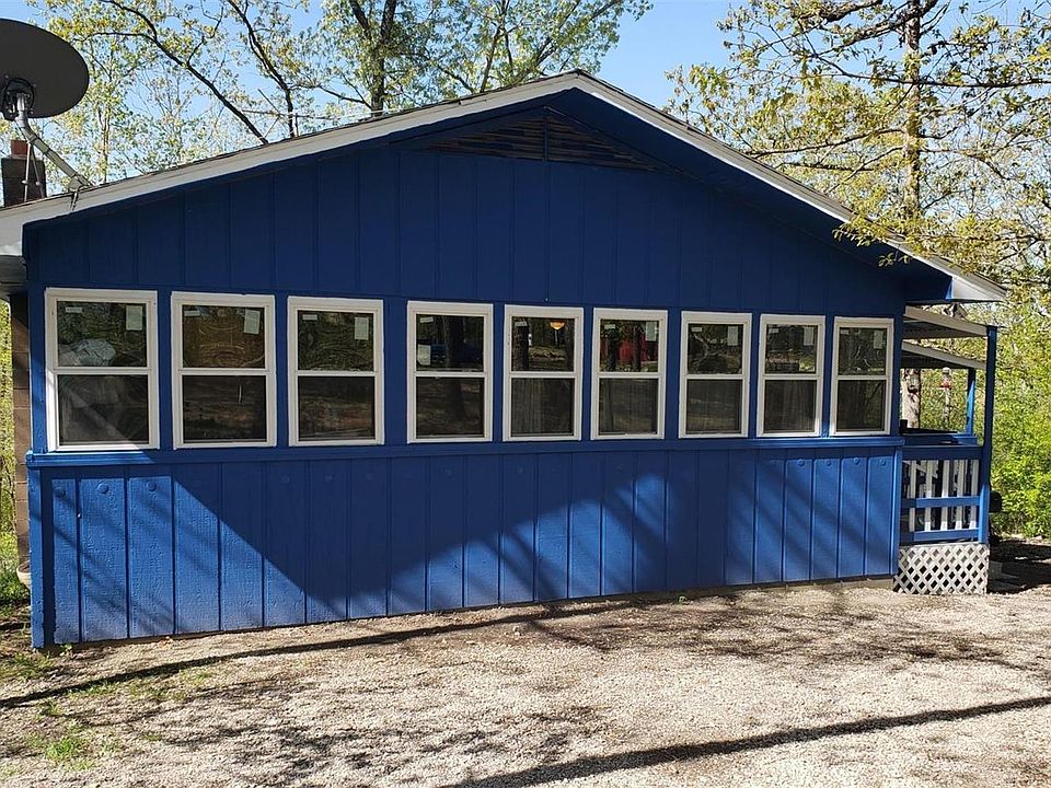 1st image of 378 Faries Ln