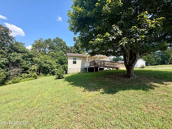 2nd image of 263 Fordham Pvt Lane Ln
