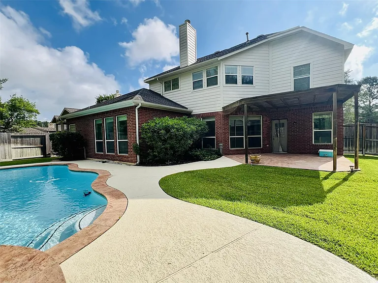23703 Banning Point Ct — Photo 30