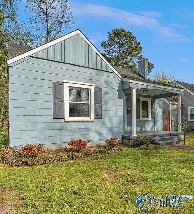 1st image of 908 8th Ave SE