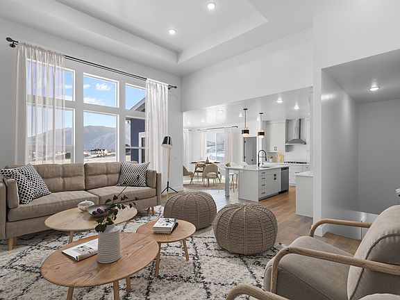 Finished home photos are representational images only. Chat with sales agent for details.