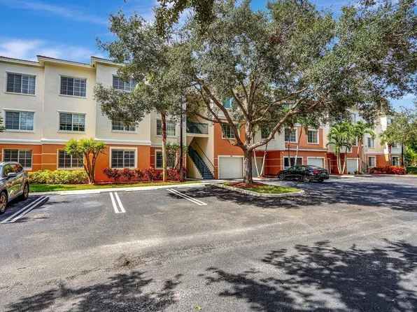 7101 Myrtlewood Cir W, Palm Beach Gardens, FL 33418