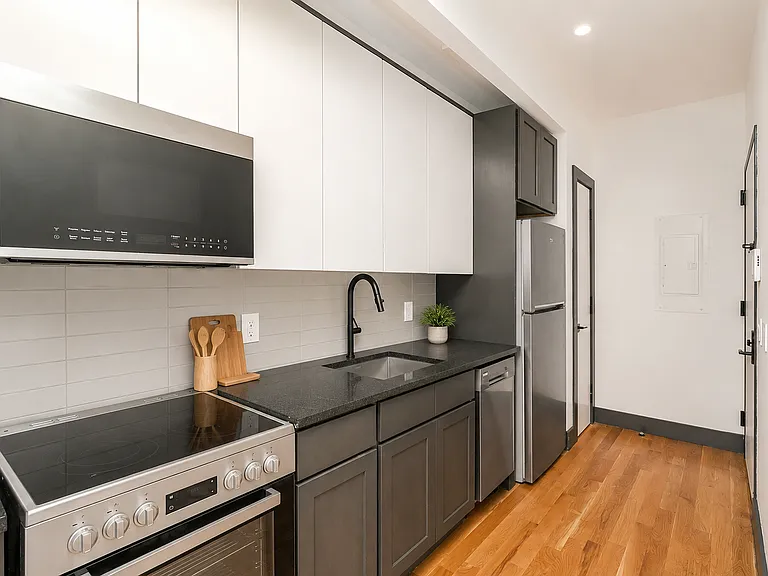 1407 Flatbush Ave #207 — Photo 4
