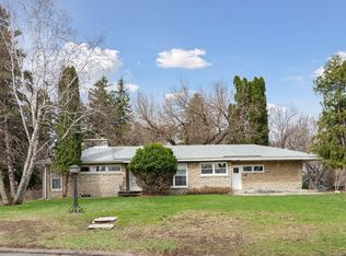 600 Meadow Ln S, Golden Valley, MN 55416