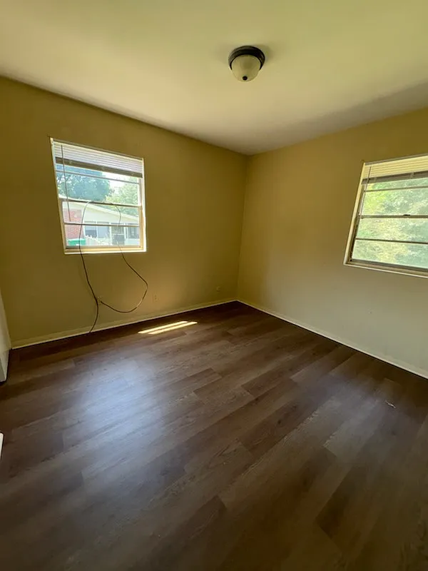 216 Frieda Lane - 1 — Photo 4