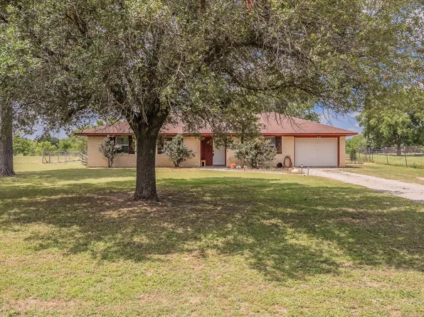 350 S Pearson Ln, Azle, TX 76020