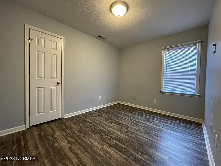 104 Sweet Bay Dr — Photo 15