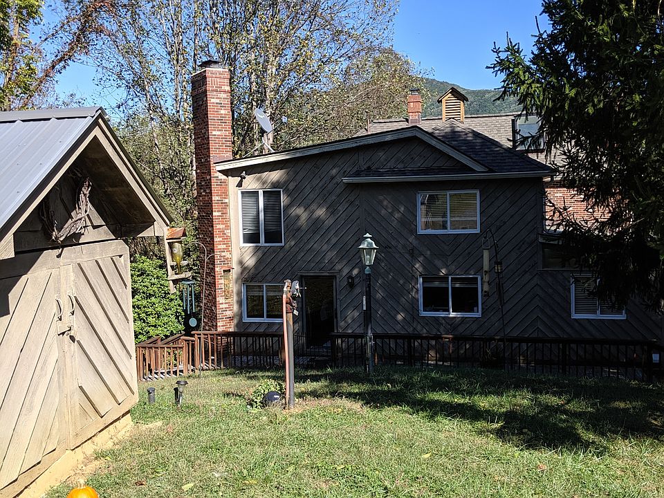 1st image of 422 High Hills Ln