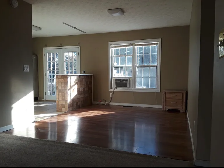 1721 Heritage Ridge Ct SW — Photo 3