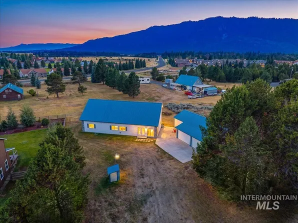 13159 Cameron Dr, Donnelly, ID 83615