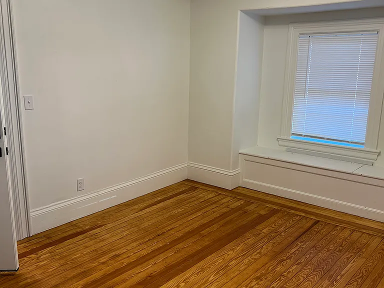 511 Angell St #3 — Photo 7