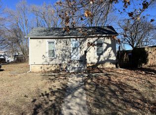 405 W Bissell St, Bloomington, IL