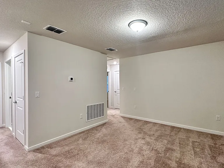 3074 Green Park Dr — Photo 23