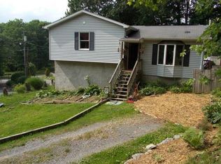 523 Windmill Hill Rd, Bluewell, WV 24701