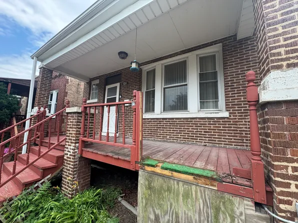 2439 S 57th Ave, Cicero, IL 60804