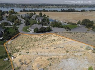 12050 Hillcrest Dr, Pasco, WA 99301