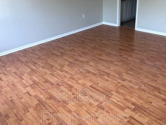 5th image of 1401 Jordans Pond Ln