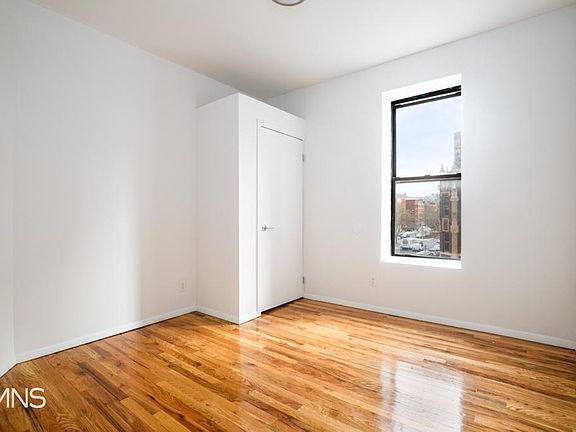 5th image of 201 W 135th St APT 3E