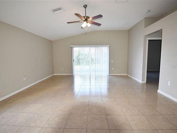 3rd image of 30237 Glenham Ct