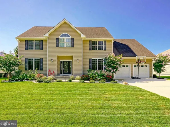 1836 Serenity Ct, Williamstown, NJ 08094