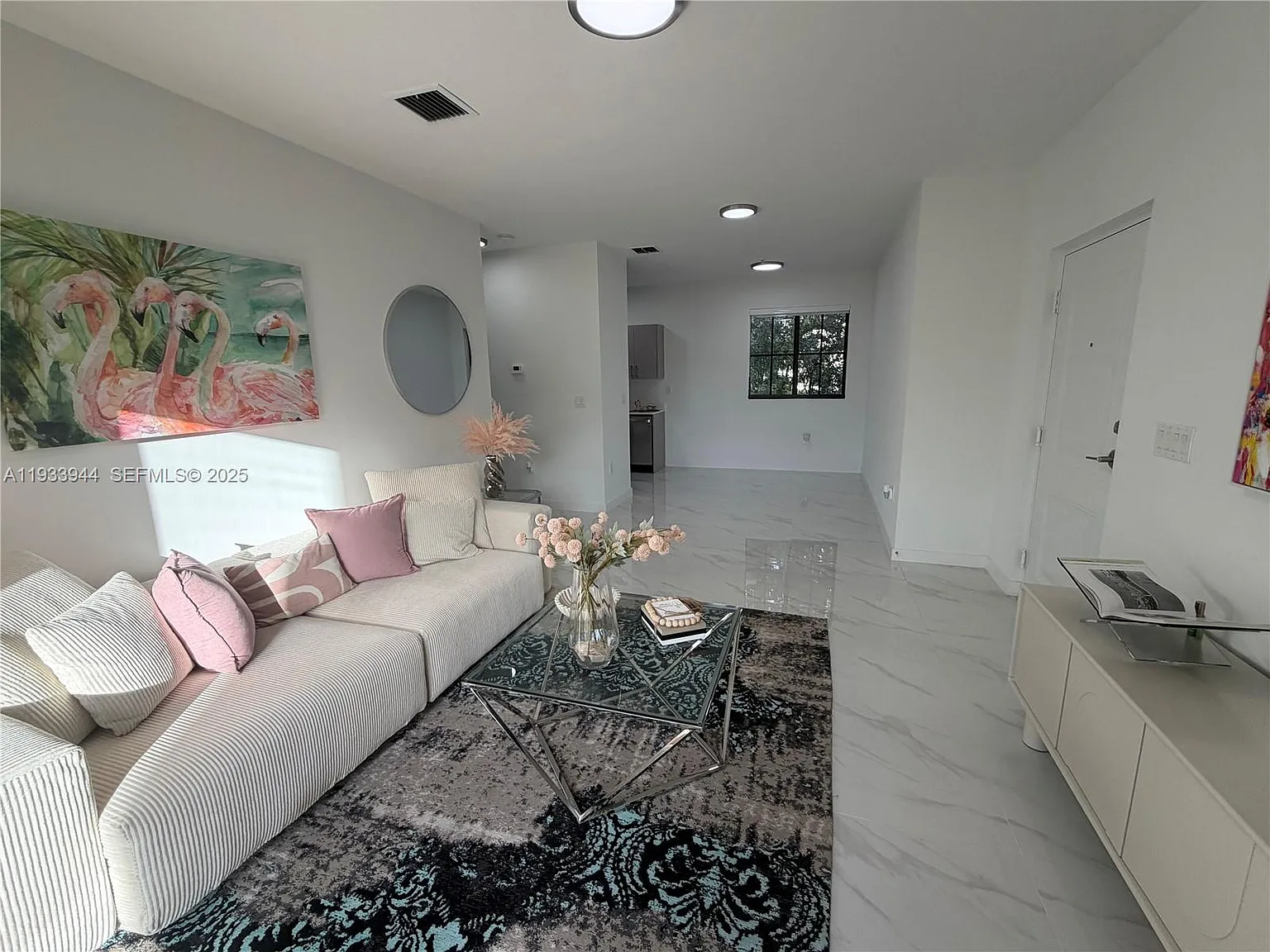 2 bed, 2.0 bath, $2,700 — Photo 3