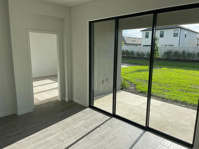 15249 Shady Palms Ln — Photo 11