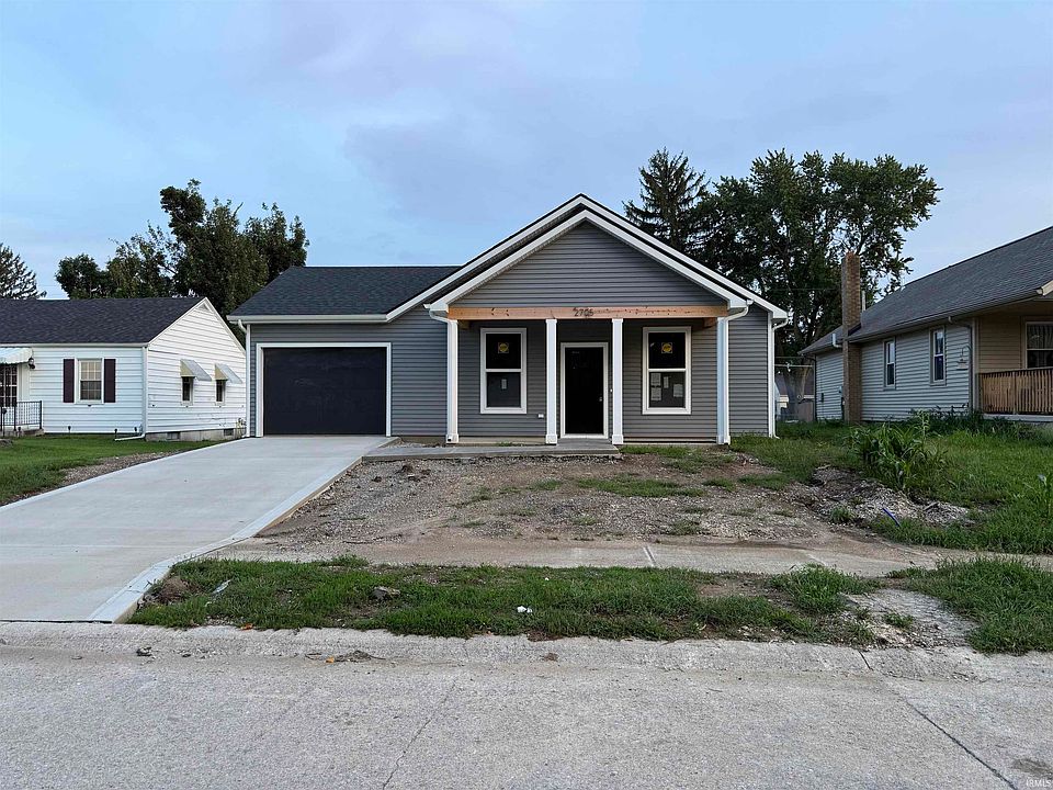 1st image of 2705 Prairie Grove Dr