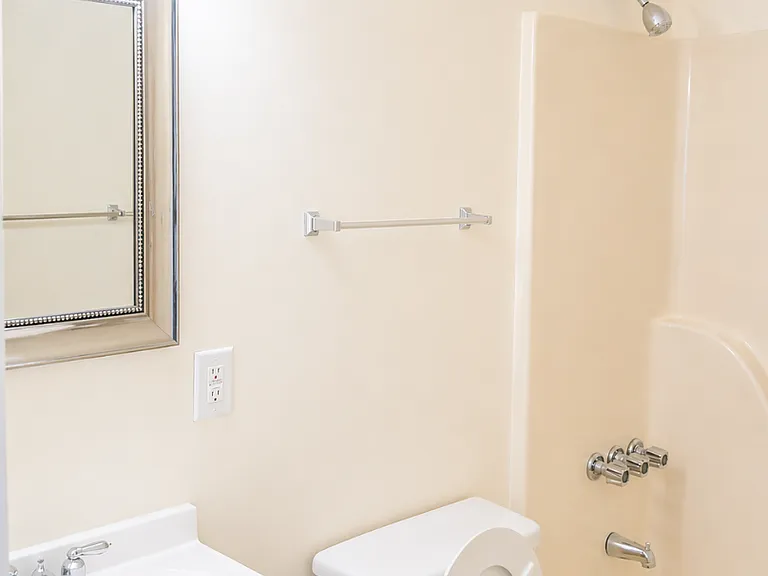 1244 Holden Dr — Photo 8