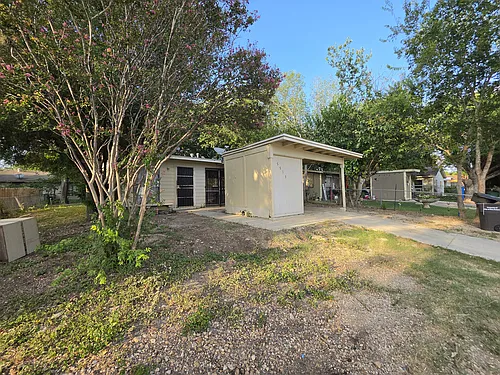 5511 Painted Horse St Photo 1