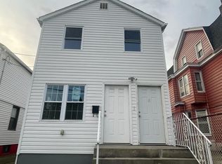 8722 144th St, Jamaica, NY 11435
