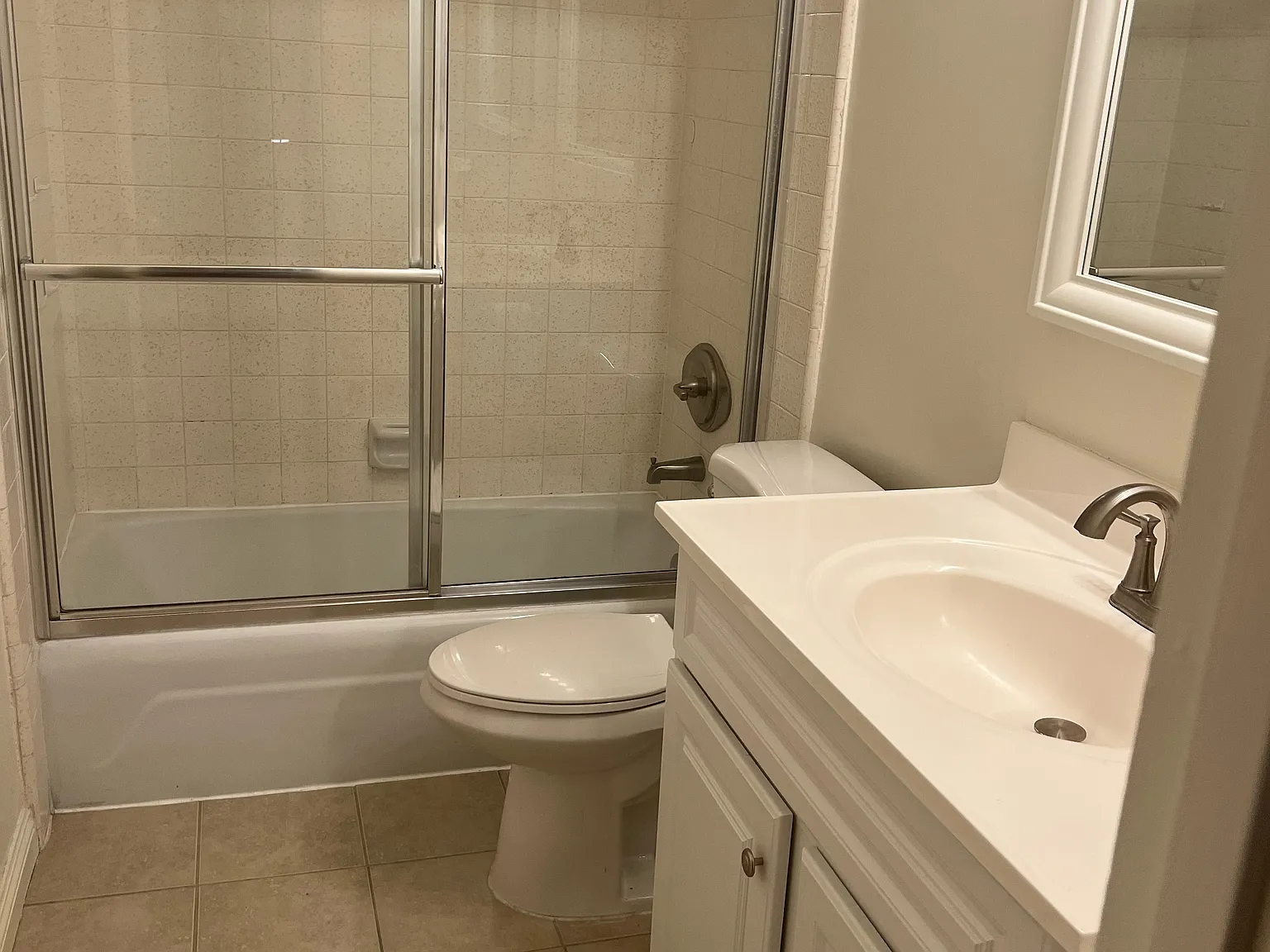 2 bed, $2,200 — Photo 1